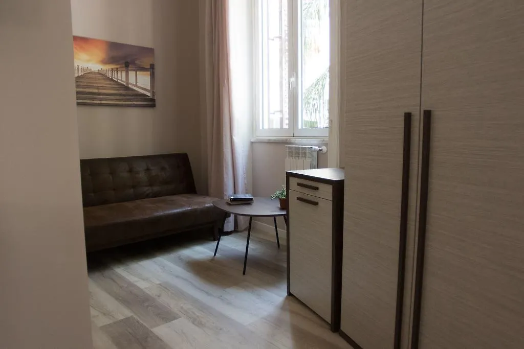 Bagnasco 18 suite&terrace Palermo 2*,  Italia
